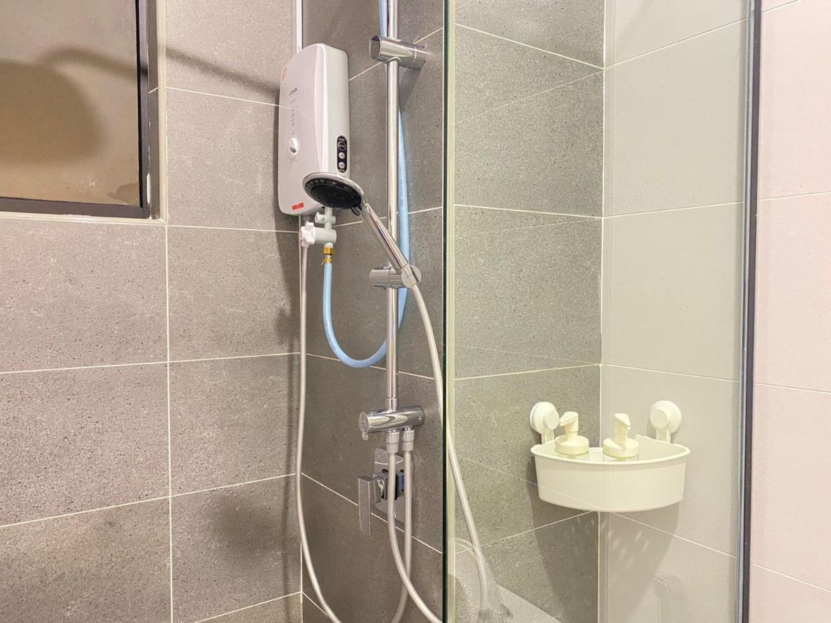 Cozywhite @ The Cove Hillside Residential Apartment Ipoh