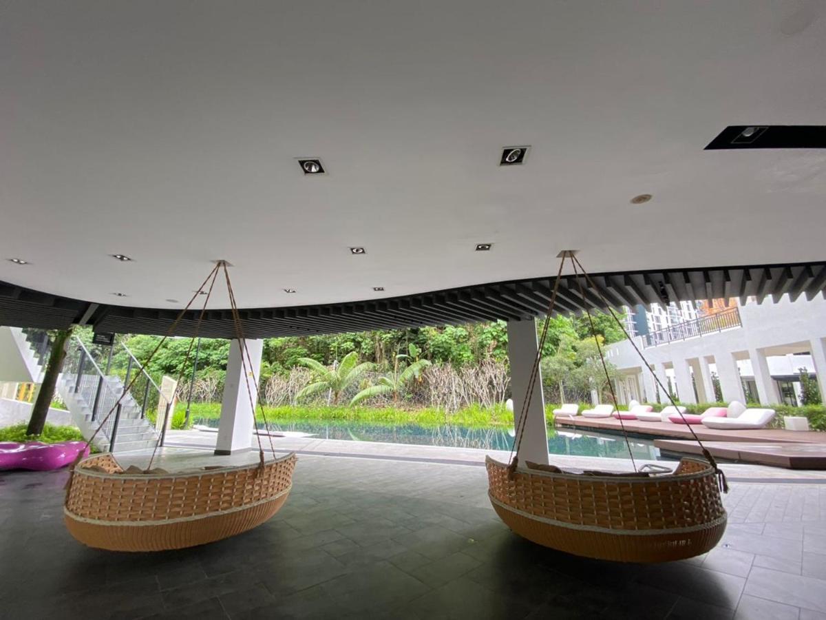 Cozywhite @ The Cove Hillside Residential * Ipoh
